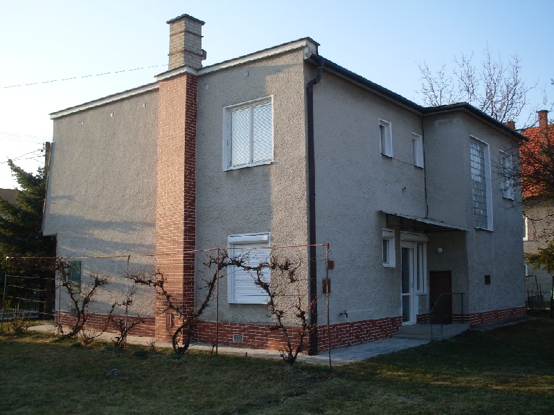 DRAŽBA 27.02.2013 o 10.00 hod., rodinný dom Nedožery-Brezany, okres Prievidza
