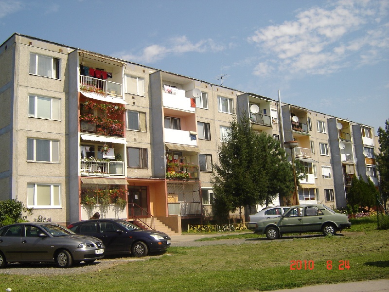 DRAŽBA 24.02.2015 o 09.00 hod., 1 izbový byt Veľké Kapušany, okres Michalovce
