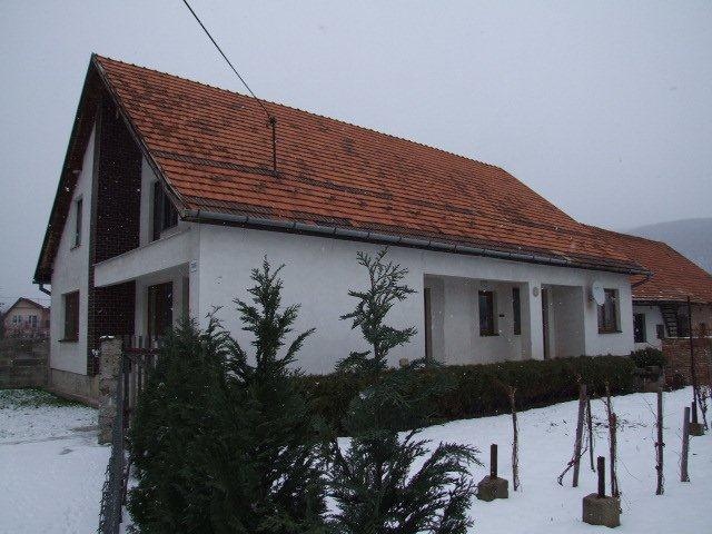 DRAŽBA 09.05.2013 o 10.00 hod., rodinný dom Hronský Beňadik, okres Žarnovica  - náhľad
