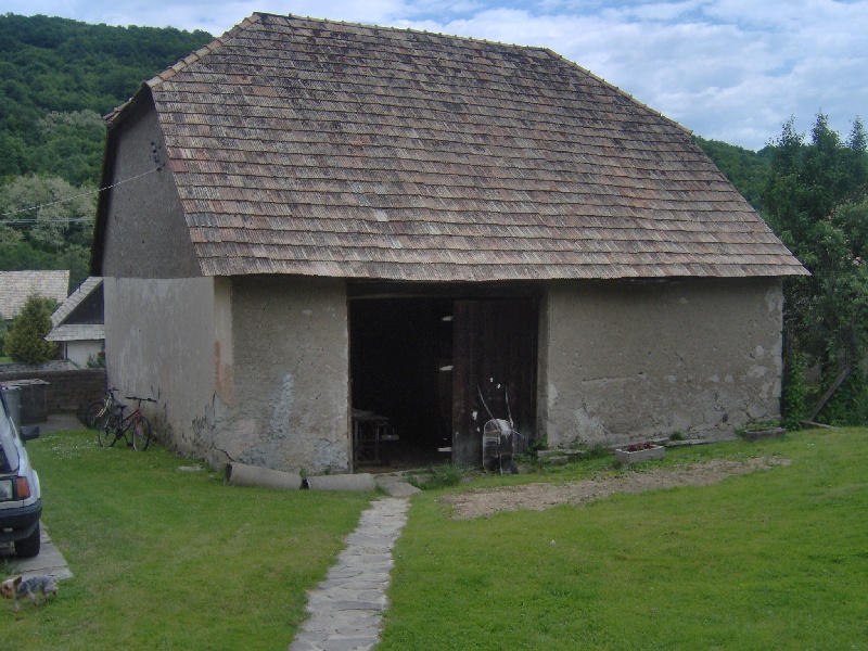 DRAŽBA 13.10.2015 o 10.00 hod., rodinný dom Prenčov, okres Banská Štiavnica - náhľad