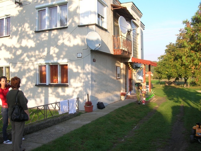 DRAŽBA 18.08.2011 o 09.30 hod., rodinný dom v Sklabinej, okres Veľký Krtíš - náhľad