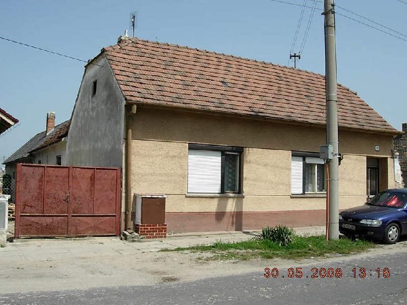 UPUSTENÉ!!! DRAŽBA 01.06.2017 o 10.00 hod., rodinný dom Šaštín - Stráže, okres Senica