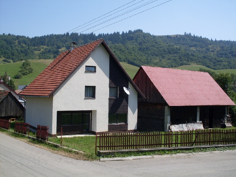 DRAŽBA 14.06.2013 o 10.00 hod., rodinný dom Žaškov, okres Dolný Kubín