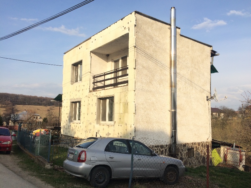 DRAŽBA 17.09.2015 o 10.00 hod., rodinný dom Nový Salaš, okres Košice - okolie - náhľad