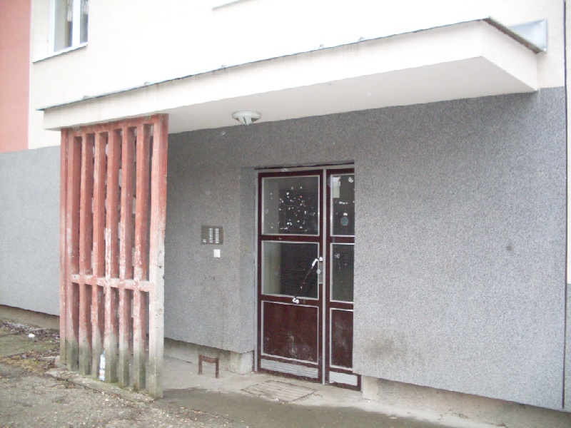 DRAŽBA 07.06.2011 o 09.30 hod., 3 izbový byt v Handlovej - náhľad