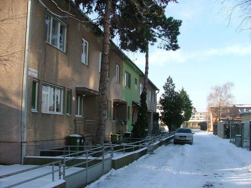 !!!!!UPUSTENÉ!!!!!DRAŽBA 30.01.2013 o 13.00 hod., rodinný dom v Skalici, okres Skalica - náhľad