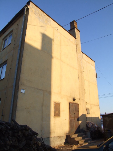 DRAŽBA 05.04.2012 o 09.30 hod., 3 izbový byt v Gemerskej Vsi - náhľad
