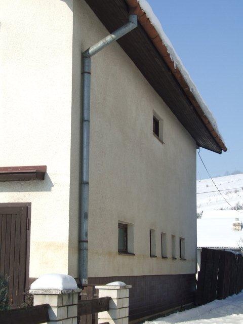 DRAŽBA 26.04.2012 o 10.00 hod., rodinný dom v Starej Ľubovni - náhľad