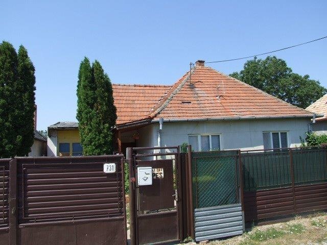 DRAŽBA 14.08.2014 o 11.00 hod., rodinný dom Veľké Zálužie, okres Nitra