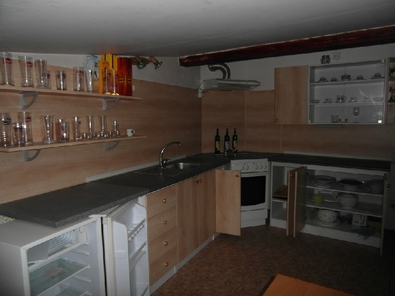 DRAŽBA 18.06.2015 o 10.00 hod., rodinný dom Banská Bystrica, okres Banská Bystrica - náhľad