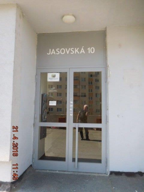 DRAŽBA 26.10.2016 o 11.00 hod., 1 izbový byt Bratislava m.č. Petržalka, okres Bratislava V - náhľad