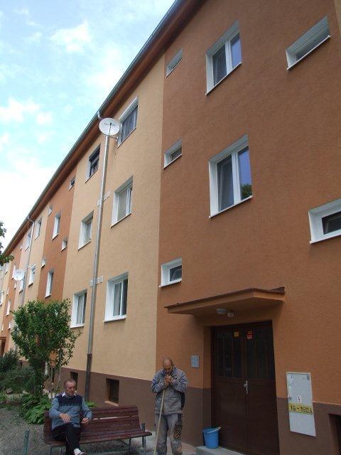 DRAŽBA 11.12.2012 o 11.00 hod., 2 izbový byt v Komárne, okres Komárno - náhľad