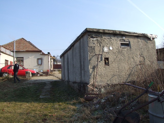 DRAŽBA 11.04.2012 o 10.00 hod., rodinný dom v Bardoňove - náhľad