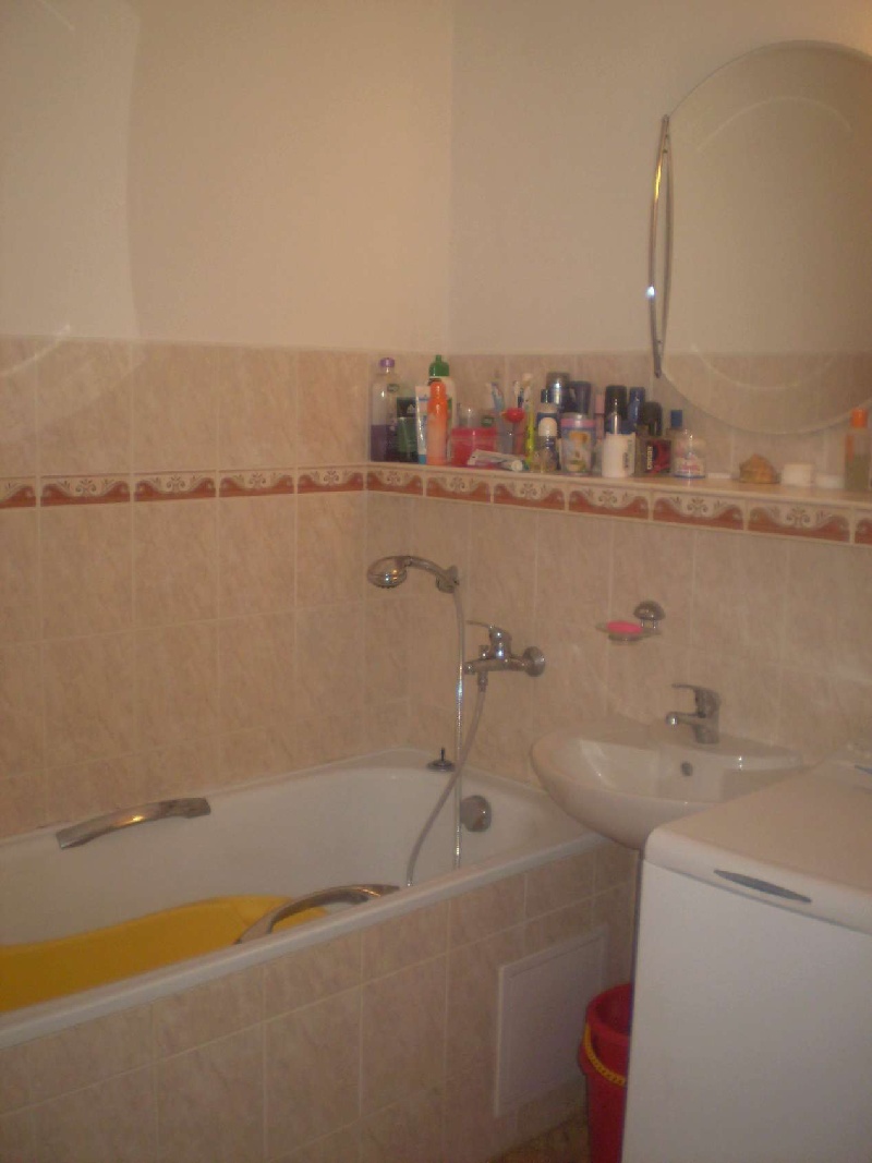 DRAŽBA 22.01.2016 o 10.00 hod., 3 izbový byt Piešťany, okres Piešťany