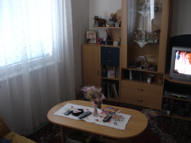 DRAŽBA 28.05.2012 o 11.00 hod., 1 izbový byt v Komárne - náhľad