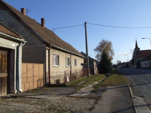 DRAŽBA 23.01.2013 o 10.00 hod., rodinný dom v Bolerázi, okres Trnava
