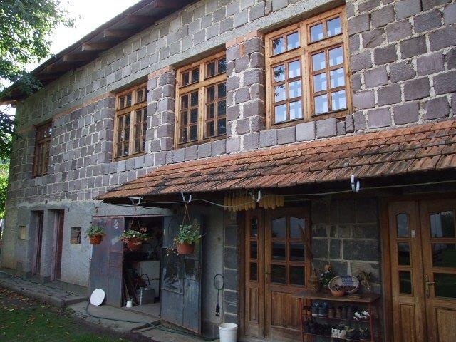 DRAŽBA 25.02.2015 o 11.00 hod., rodinný dom Vyšná Šebastová, okres Prešov - náhľad