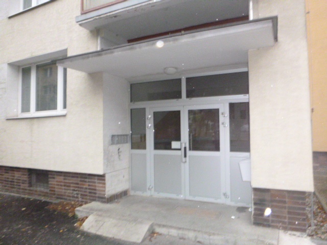 DRAŽBA 1/2 BYTU 08.06.2021 o 10.00 hod., 2 izbový byt Záturčie, okres Martin - náhľad