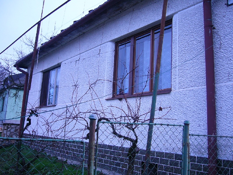 DRAŽBA 02.06.2016 o 13.00 hod., rodinný dom Vyšné Nemecké, okres Sobrance