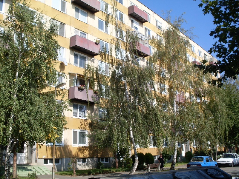DRAŽBA 20.12.2012 o 10.00 hod., 2 izbový byt v Zlatých Moravciach, okres Zlaté Moravce