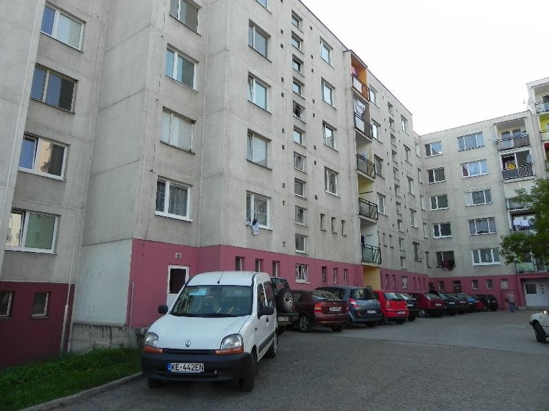 DRAŽBA 29.09.2011 o 13.00 hod., 3 izbový byt v Sabinove