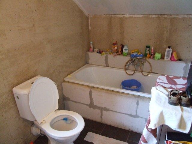 DRAŽBA 07.03.2016 o 13.00 hod., rodinný dom Jarok, okres Nitra