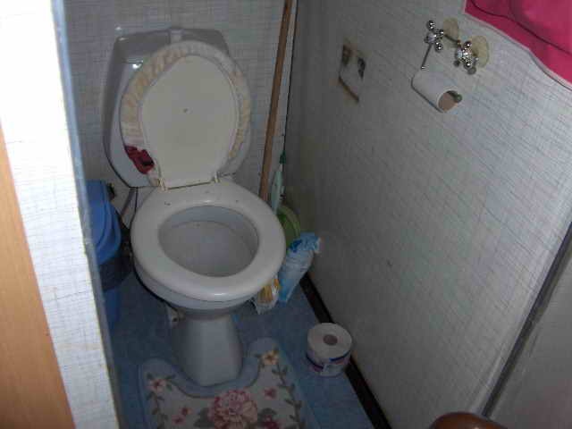 DRAŽBA 12.12.2011 o 11.00 hod., 3 izbový byt vo Vranove nad Topľou - náhľad