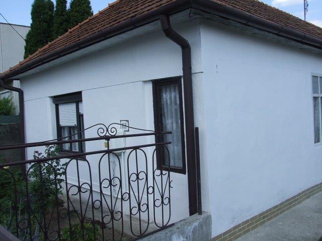 DRAŽBA 04.08.2016 o 10.00 hod., rodinný dom Bíňa, okres Nové Zámky