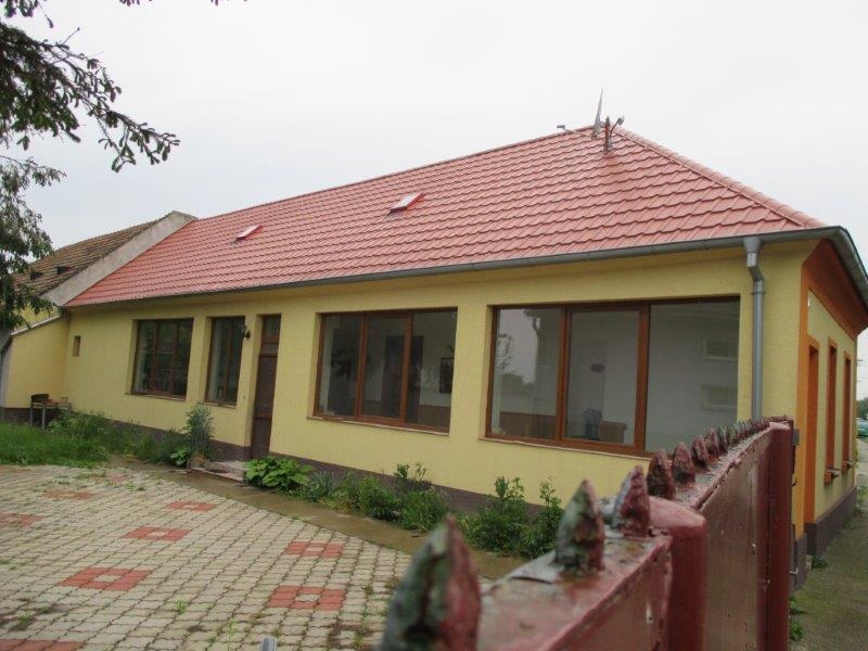 DRAŽBA 13.08.2015 o 14.00 hod., rodinný dom a hospodárska budova Jurová, okres Dunajská Streda - náhľad
