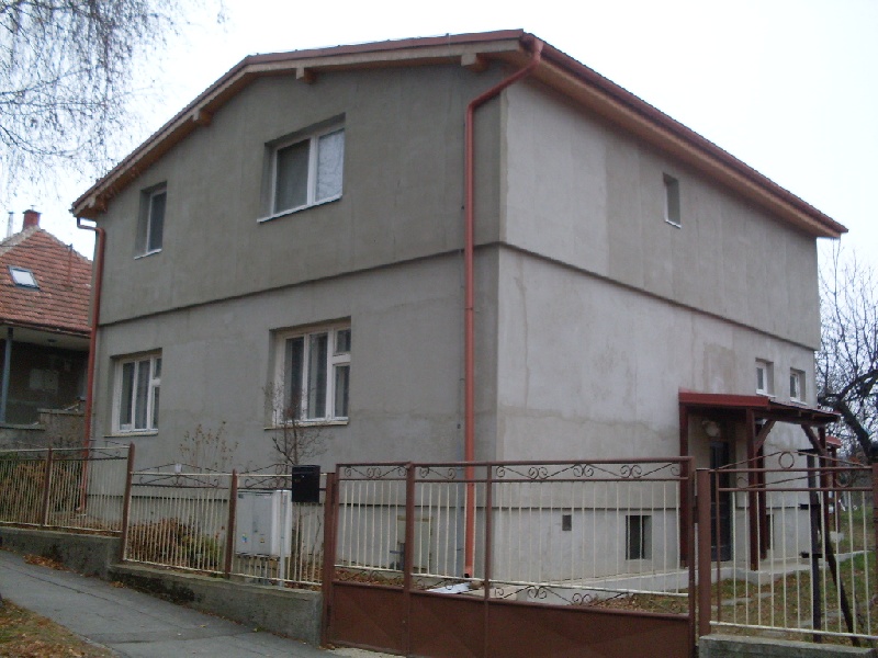 DRAŽBA 27.02.2012 o 11.00 hod., 3 izbový byt v Nitre
