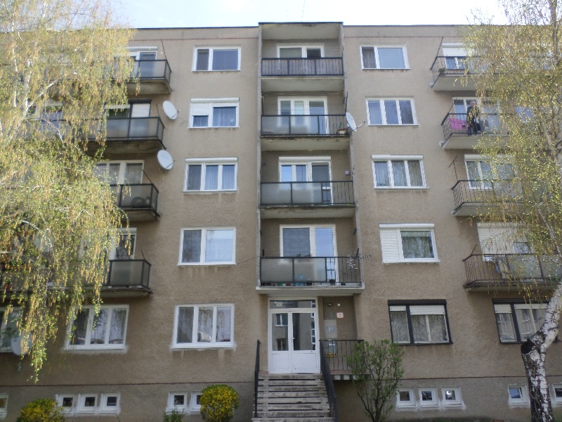 UPUSTENÉ !!! DRAŽBA 25.04.2016 o 14.00 hod., 3 izbový byt Šahy, okres Levice - náhľad