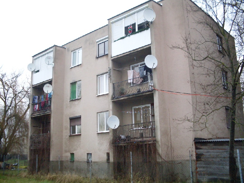 DRAŽBA 15.03.2011 o 14.00 hod., 3 izbový byt v Lelesi, okres Trebišov - náhľad