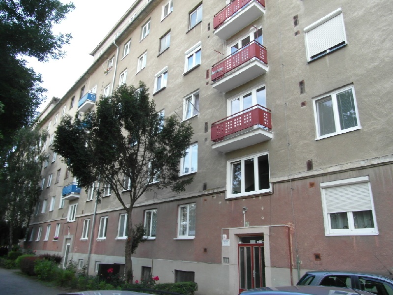 DRAŽBA 20.07.2017 o 11.00 hod., 2 izbový byt Michalovce, okres Michalovce