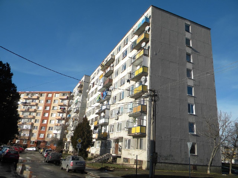 UPUSTENÉ!!! DRAŽBA 25.08.2016 o 11.00 hod., 3 izbový byt Šaľa, okres Šaľa - náhľad