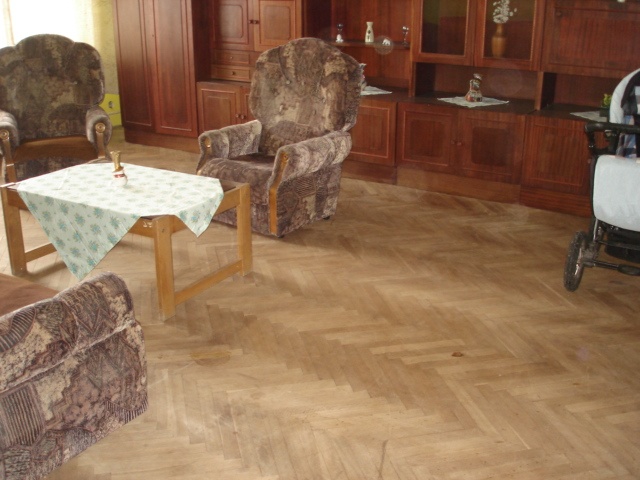 DRAŽBA 30.09.2014 o 11.00 hod., rodinný dom Bardoňovo, okres Nové Zámky - náhľad