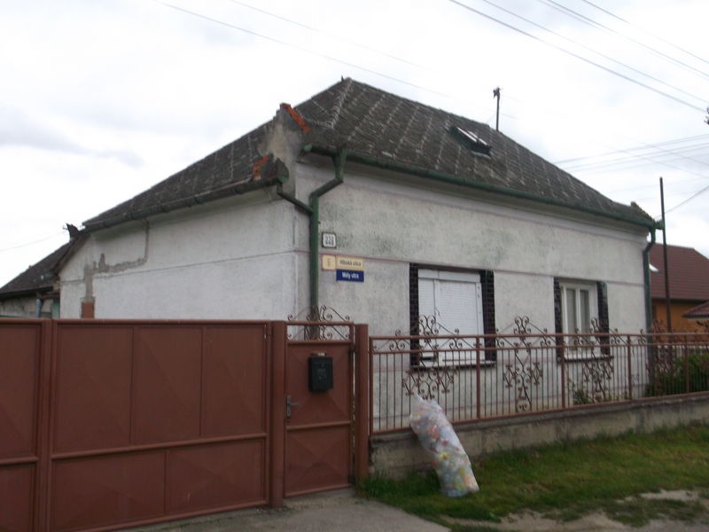 DRAŽBA 25.11.2015 o 10.00 hod., rodinný dom Trhová Hradská, okres Dunajská Streda