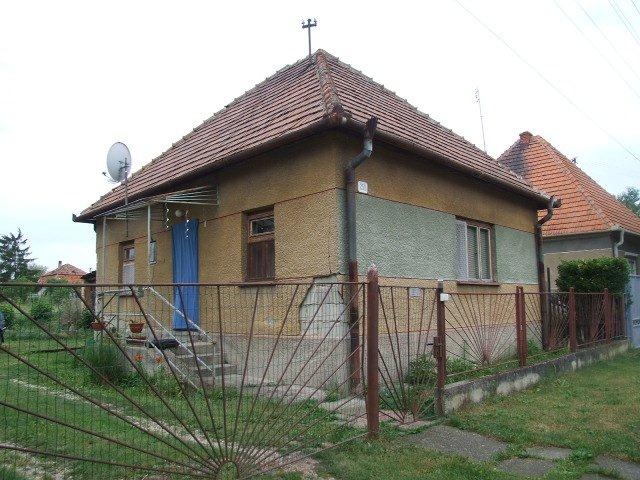 Rodinný dom Čalovec, okr. Komárno