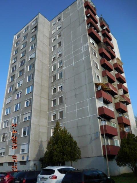 DRAŽBA 18.05.2015 o 13.00 hod., 2 izbový byt Štúrovo, okres Nové Zámky