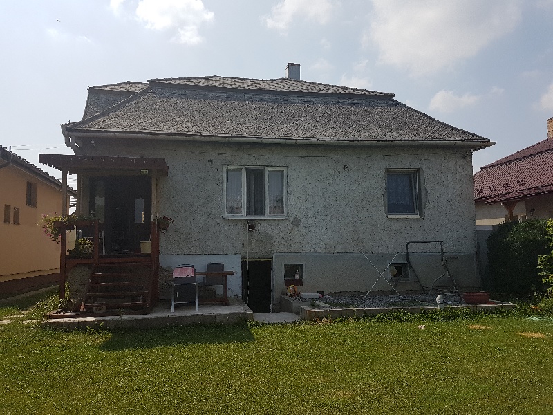 DRAŽBA 11.12.2017 o 11.00 hod., rodinný dom Trebišov, okres Trebišov - náhľad
