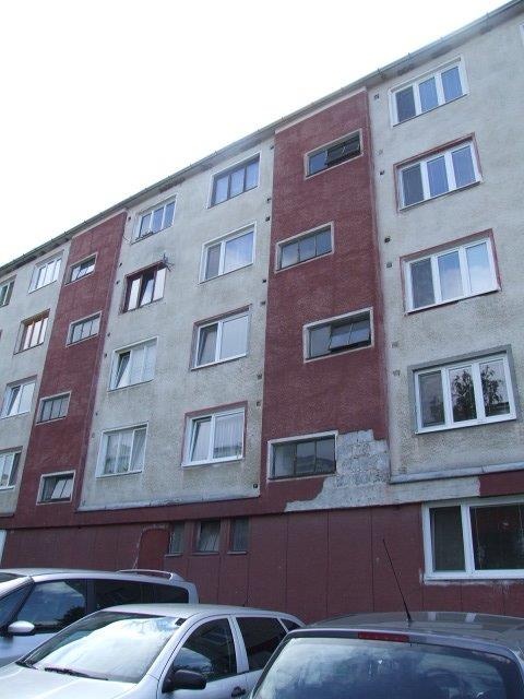 DRAŽBA 22.01.2015 o 10.00 hod., 2 izbový byt Hlohovec, okres Hlohovec