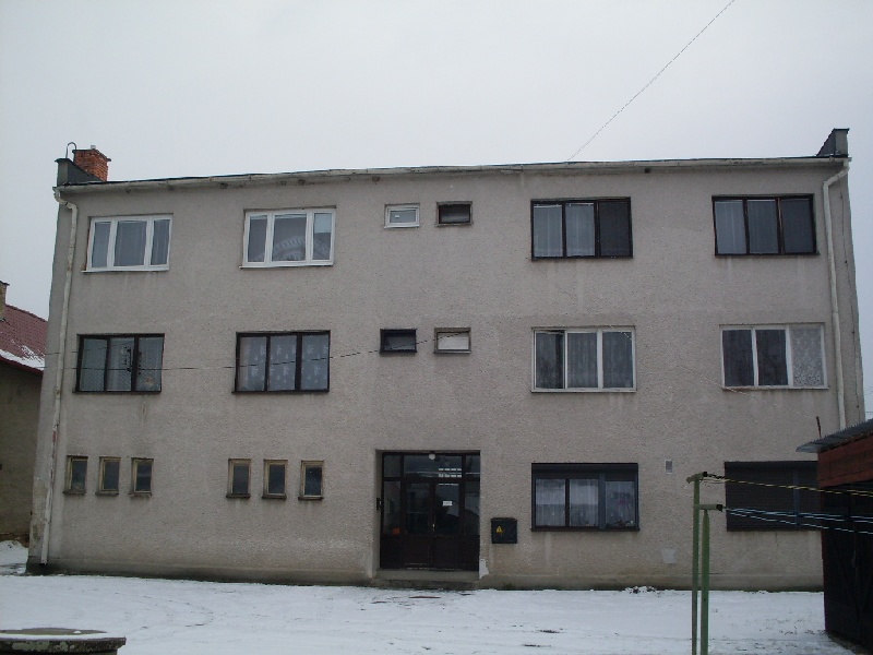 DRAŽBA 29.03.2011 o 11.00 hod., 1 izbového bytu v Ožďanoch, okres Rimavská Sobota - náhľad