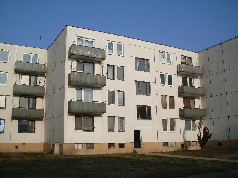 DRAŽBA 14.04.2011 o 11.30 hod., 1 izbový byt v Skalici