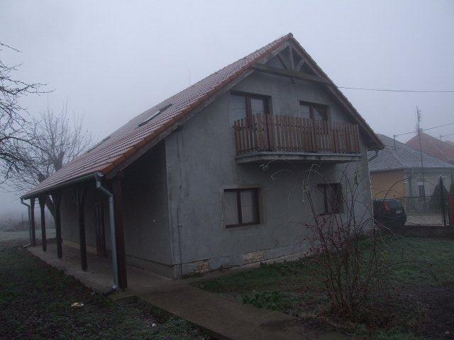 DRAŽBA 26.02.2013 o 10.00 hod., rodinný dom Kútniky, okres Dunajská Streda