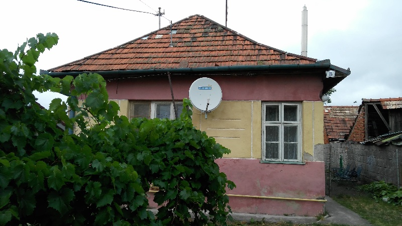 DRAŽBA 13.09.2016 o 10.00 hod., rodinný dom Hronské Kosihy, okres Levice