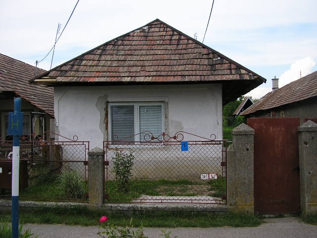 Rodinný dom Tekovské Lužany, okr. Levice