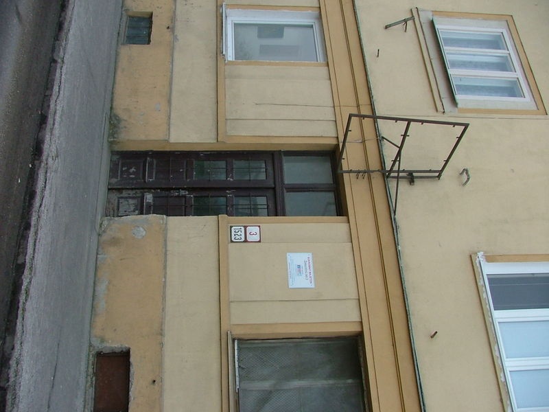 PRIPRAVUJEME DRAŽBA 2 izbový byt v Štúrove - náhľad