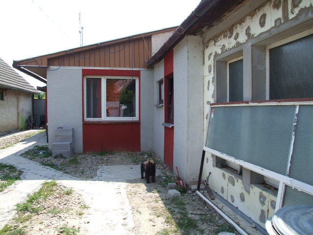 DRAŽBA 12.07.2013 o 09.00 hod., rodinný dom Trnovec nad Váhom, okres Šaľa - náhľad