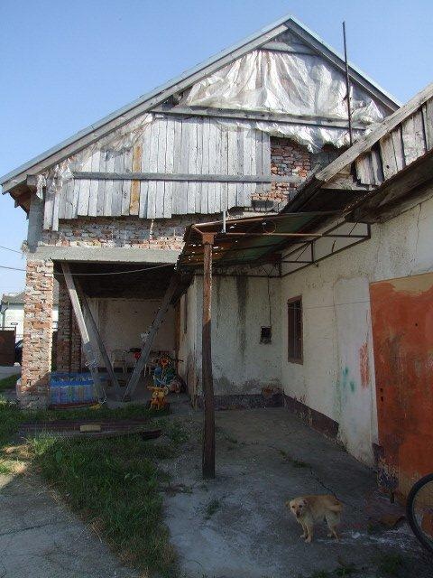 DRAŽBA 20.09.2012 o 11.00 hod., rodinný dom v Trhovej Hradskej - náhľad