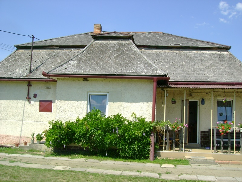 DRAŽBA 01.10.2015 o 14.00 hod., rodinný dom Veľké Trakany, okres Trebišov - náhľad