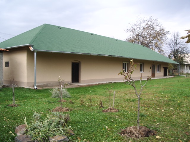 DRAŽBA 15.10.2015 o 10.00 hod., rodinný dom Bátovce, okres Levice - náhľad